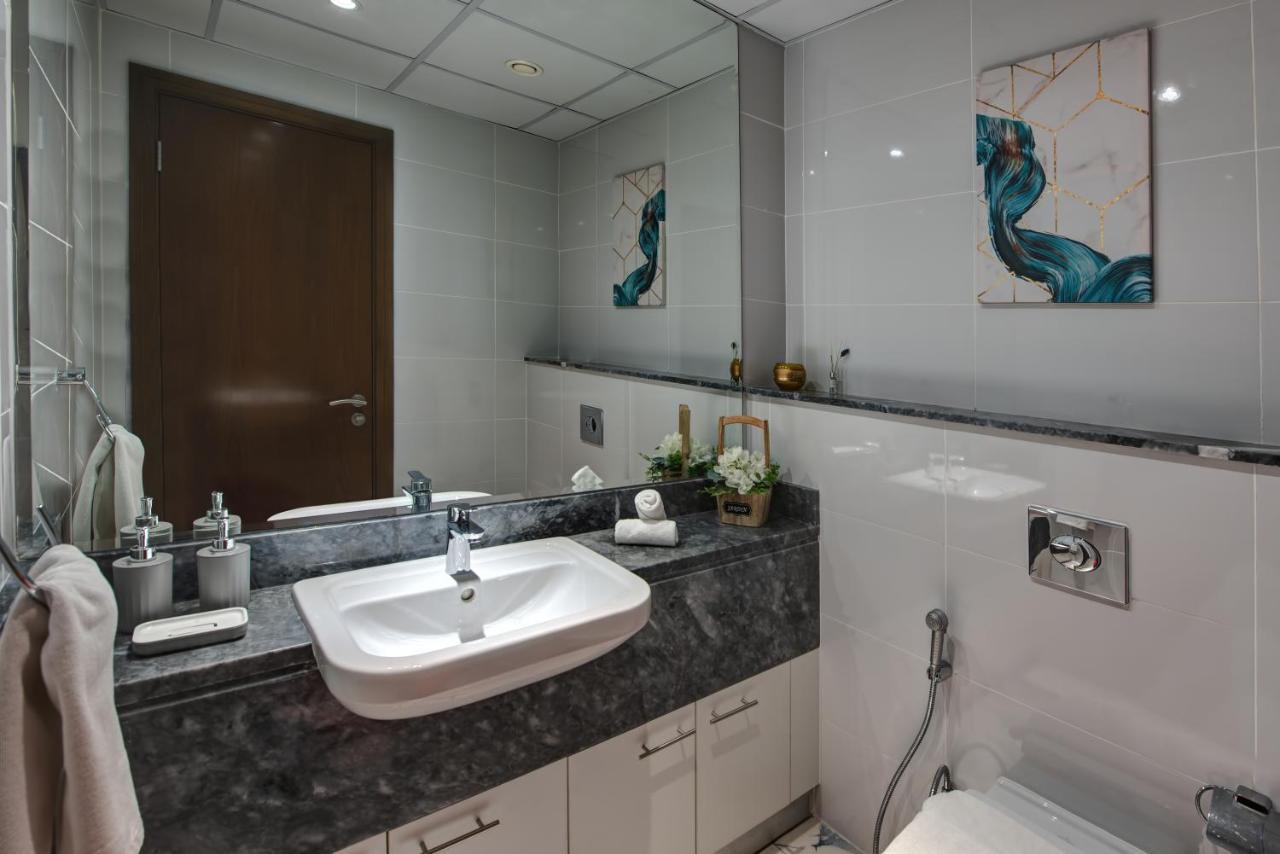 Durrani Homes - Lux 1Br At Al Habtoor Amna Tower Dubai Bagian luar foto